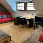 Apartamento 4 I 45 W Willi Józefina