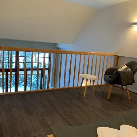 4 I 45 W Willi Jozefina *