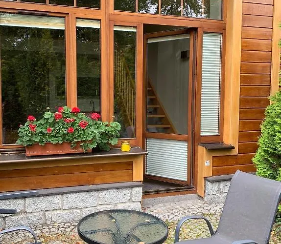 4 I 45 W Willi Józefina Apartamento *