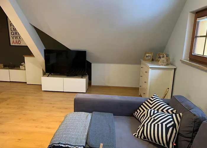 4 I 45 W Willi Józefina Apartamento