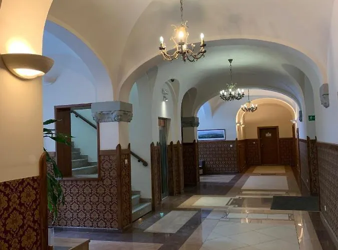 4 I 45 W Willi Józefina Apartamento *